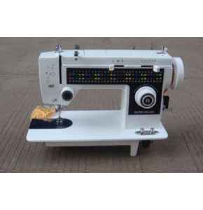 Universal DeLuxe zig zag sewing machine, Wow - a really swe…