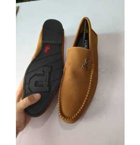 Men's Shoe