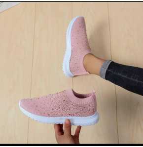 SLIP-ON FEMALE SNEAKERS