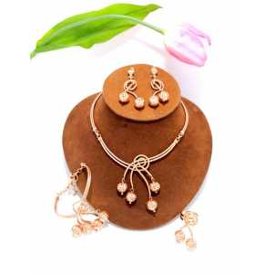 Viennoise gold designed necklace and earrings - 3243