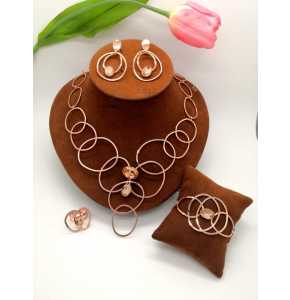 Viennoise designed necklace and earrings - 3264