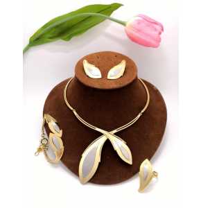 Viennoise gold and silver designed necklace and earrings - 3283