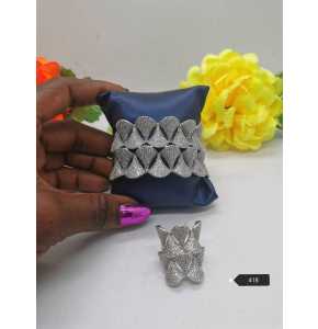 Zirconia bangle - 3596