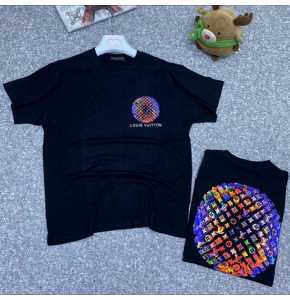 Black designed short sleeve T.shirt. Regular and big tall sizes