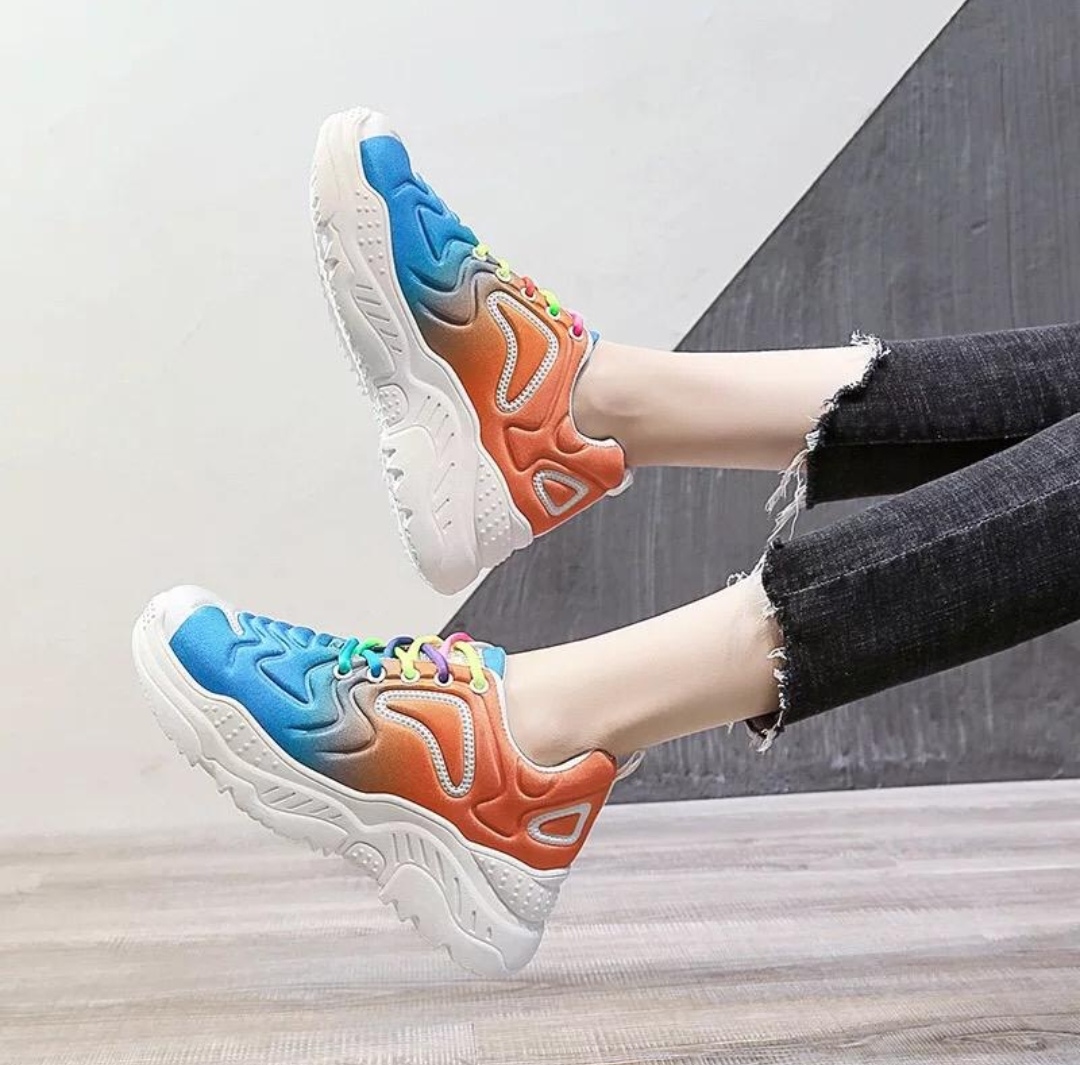 Unisex premium sneakers