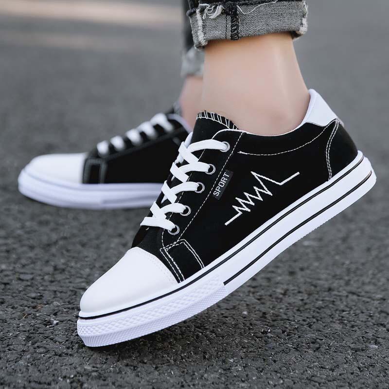 Unisex lace-up sneakers - Black