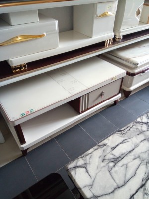 Royal furniture TV and Media Stand