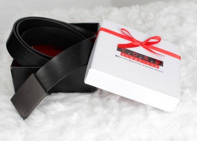 Toss branded leather belt