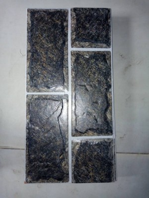 Spina Crack Wall Tile 25 by 50 sqm