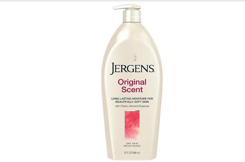 Jergens originalm scent dry skin  body moisturizer with cherry Almond essence